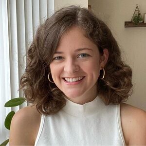 Meet your Posher, Stephany